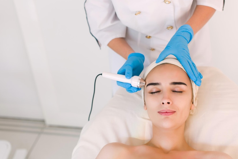 Guide To Getting Rid of Acne Scars by Microdermabrasion